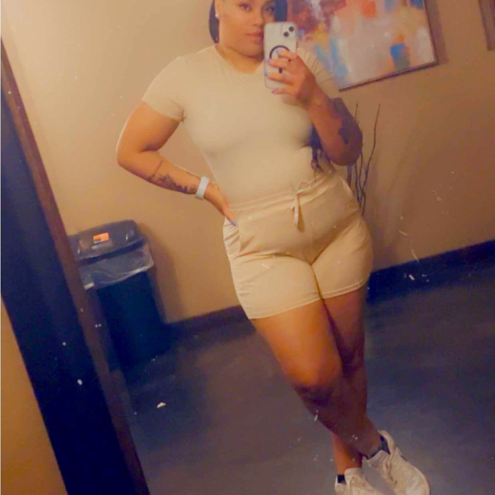 2 piece set